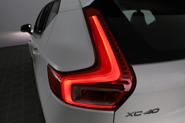 VOLVO XC40 usata 9