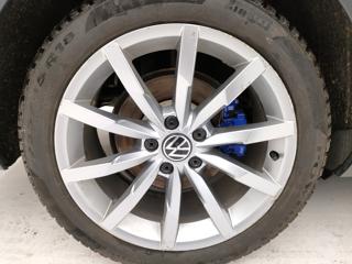 VOLKSWAGEN Passat Variant usata, con Touch screen