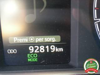 TOYOTA Yaris usata, con Airbag testa