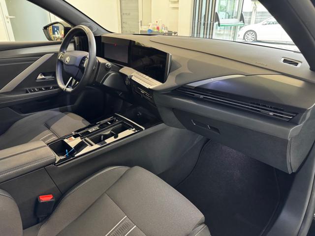 OPEL Astra usata, con Vetri oscurati