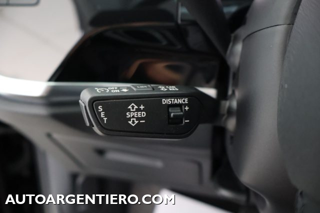 AUDI Q3 usata, con Park Distance Control