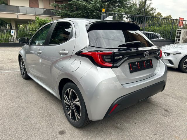 TOYOTA Yaris usata, con Cerchi in lega