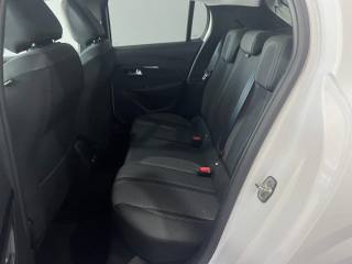 PEUGEOT 208 usata, con Controllo automatico clima
