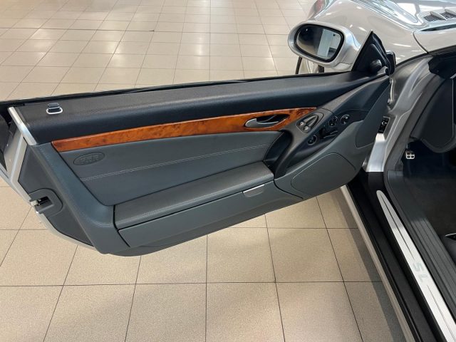 MERCEDES-BENZ SL 500 usata, con ESP