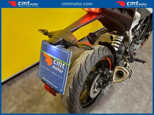 KTM 390 Duke usata 8