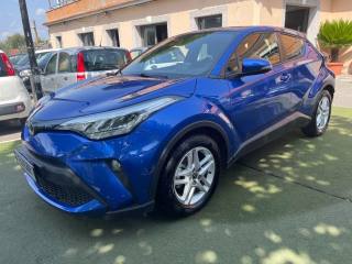 TOYOTA C-HR 1.8 Hybrid E-CVT Business
