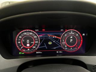 JAGUAR F-Pace usata, con Park Distance Control