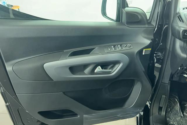 FIAT Doblo usata, con Park Distance Control