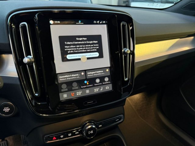 VOLVO XC40 usata, con Specchietti laterali elettrici