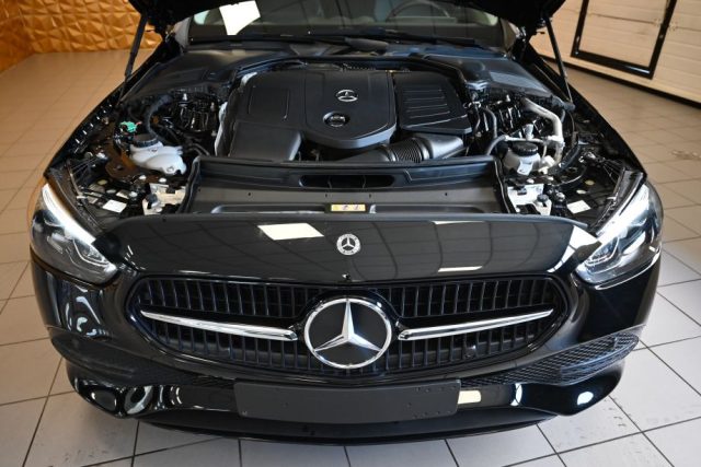 MERCEDES-BENZ C 300 usata 63