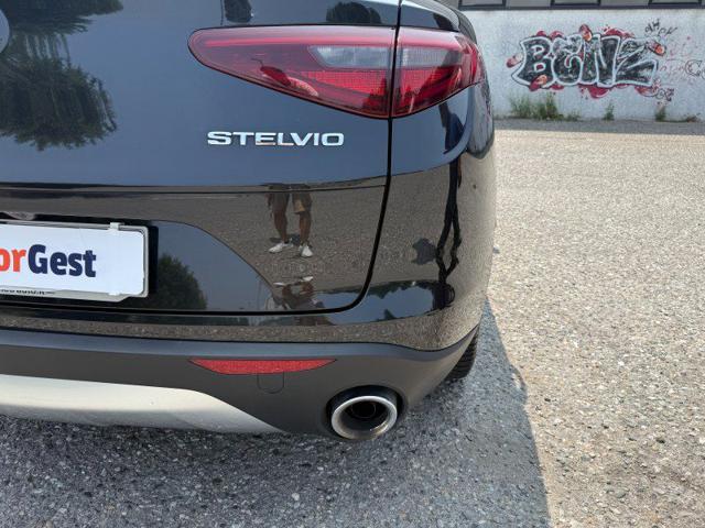 ALFA ROMEO Stelvio usata, con Controllo elettronico della corsia