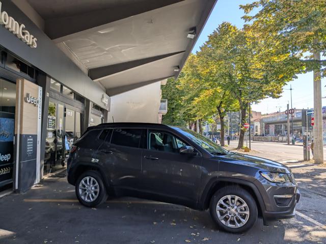 JEEP Compass usata, con Autoradio