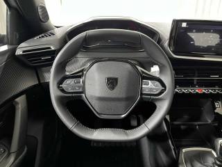 PEUGEOT 2008 usata, con Frenata d