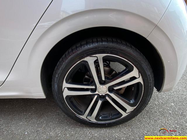 PEUGEOT 208 usata, con ESP