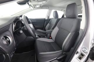 TOYOTA Auris usata 2