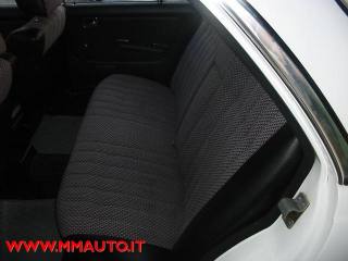 MERCEDES-BENZ 200 usata 1