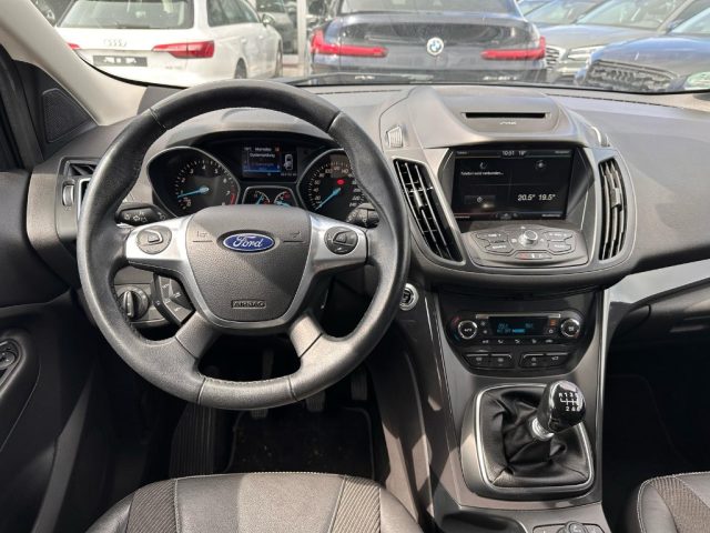 FORD Kuga usata, con Fendinebbia