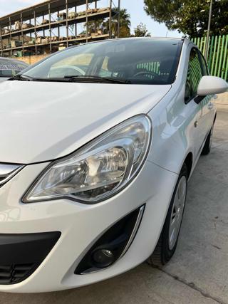 OPEL Corsa usata, con Alzacristalli elettrici