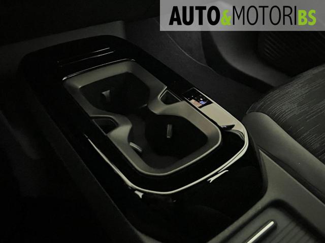 VOLKSWAGEN ID.4 usata, con USB