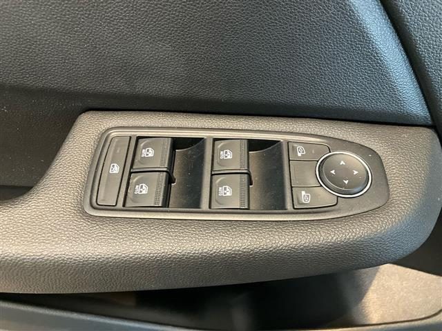 RENAULT Clio usata 23