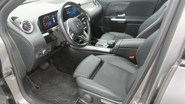 MERCEDES-BENZ GLA 200 usata, con Controllo trazione