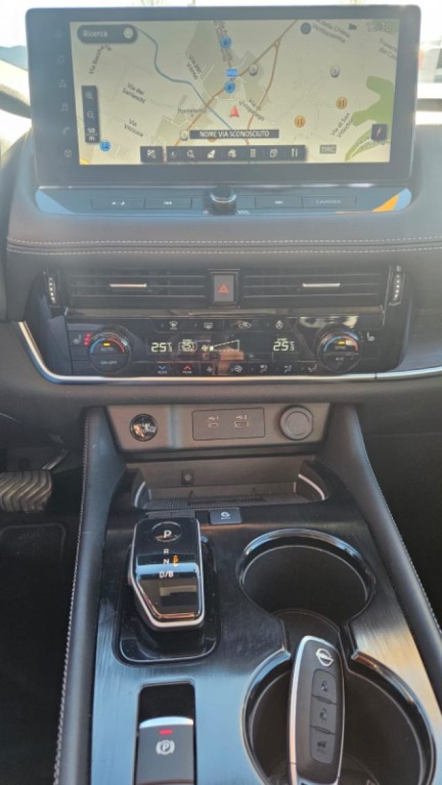 NISSAN X-Trail usata, con Cruise Control