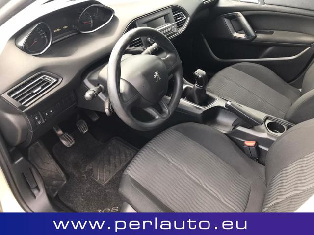 PEUGEOT 308 usata, con Autoradio