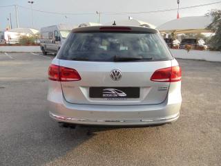 VOLKSWAGEN Passat usata, con ESP