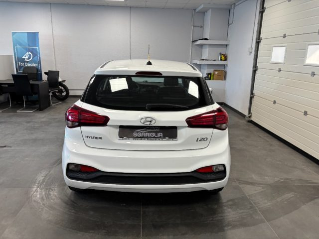 HYUNDAI i20 usata, con Alzacristalli elettrici