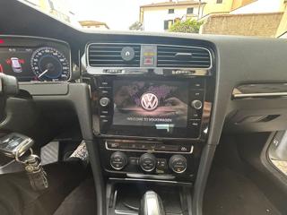 VOLKSWAGEN Golf usata, con Sedile posteriore sdoppiato