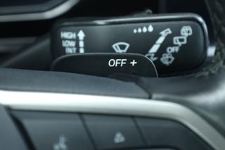 VOLKSWAGEN Taigo usata, con Sensore di luce