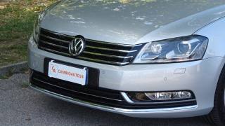 VOLKSWAGEN Passat usata, con MP3