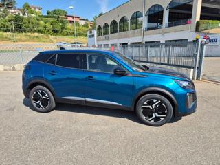 PEUGEOT 2008 usata, con Autoradio