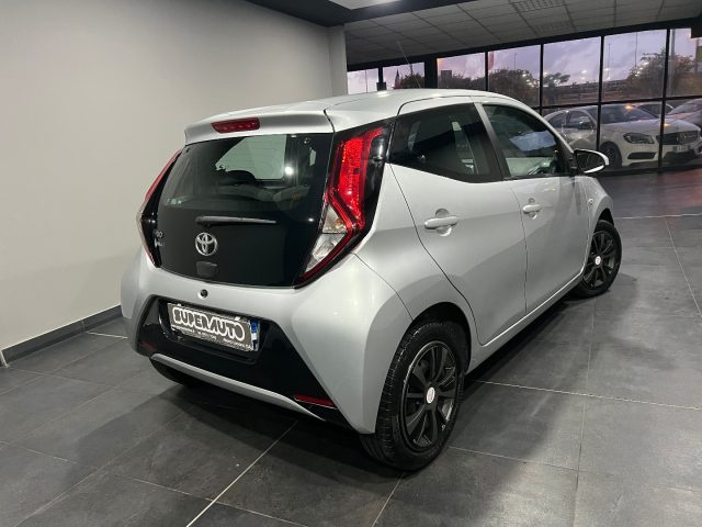 TOYOTA Aygo usata, con Alzacristalli elettrici