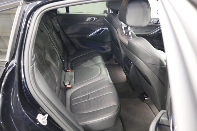 BMW X6 usata, con Sensori di parcheggio posteriori