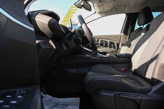 PEUGEOT 3008 usata, con Park Distance Control