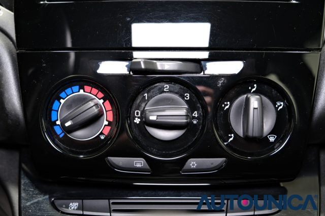 LANCIA Ypsilon usata 23