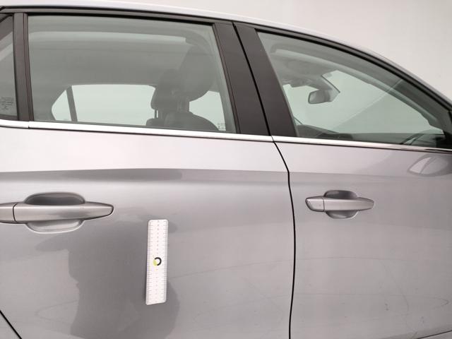 OPEL Corsa usata, con Hill holder