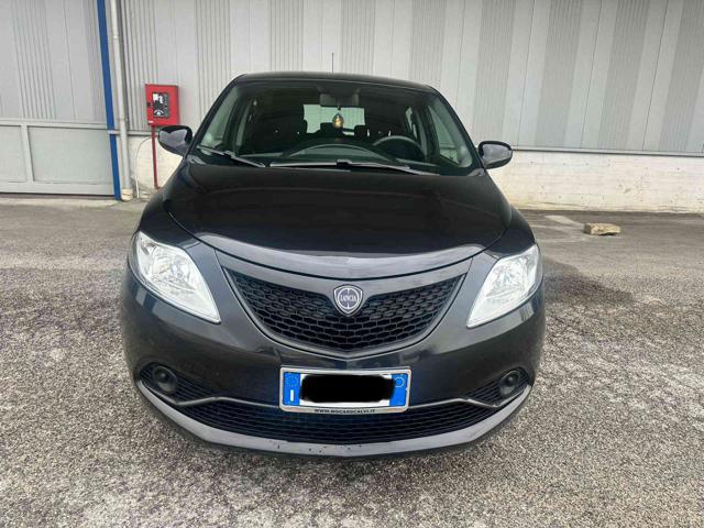 LANCIA Ypsilon usata, con Airbag