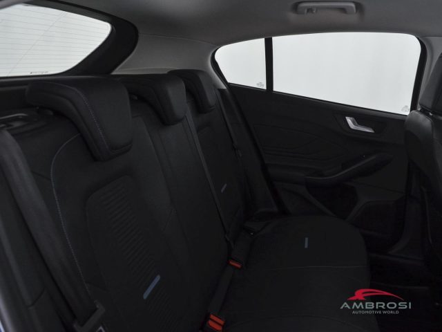 FORD Focus usata 10