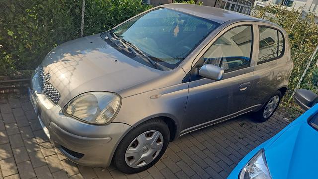 TOYOTA Yaris usata, con ABS
