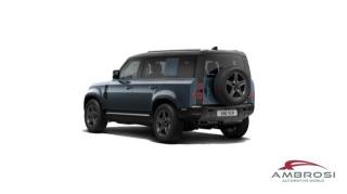 LAND ROVER Defender usata 2