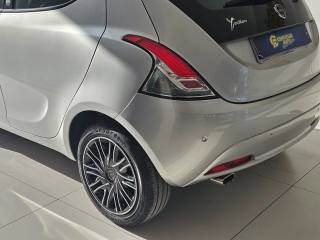 LANCIA Ypsilon usata, con Airbag Passeggero