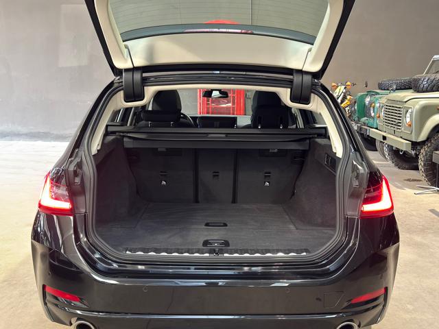 BMW 320 usata, con Sedile posteriore sdoppiato