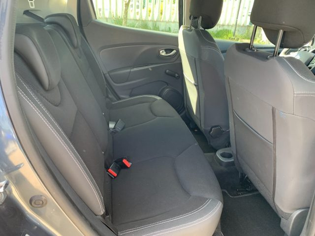 RENAULT Clio usata, con Climatizzatore