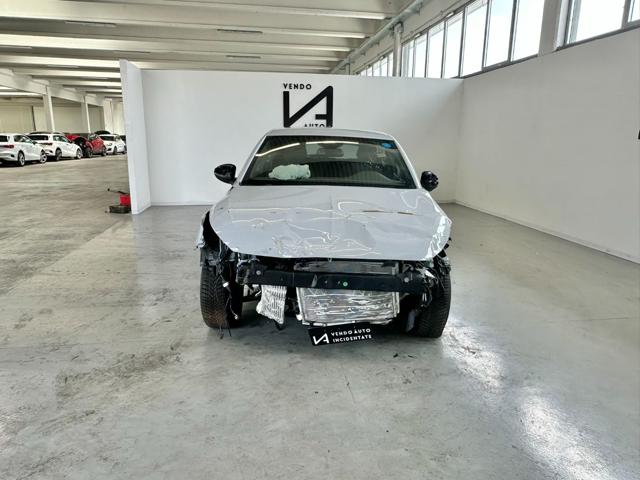 OPEL Corsa usata, con Airbag