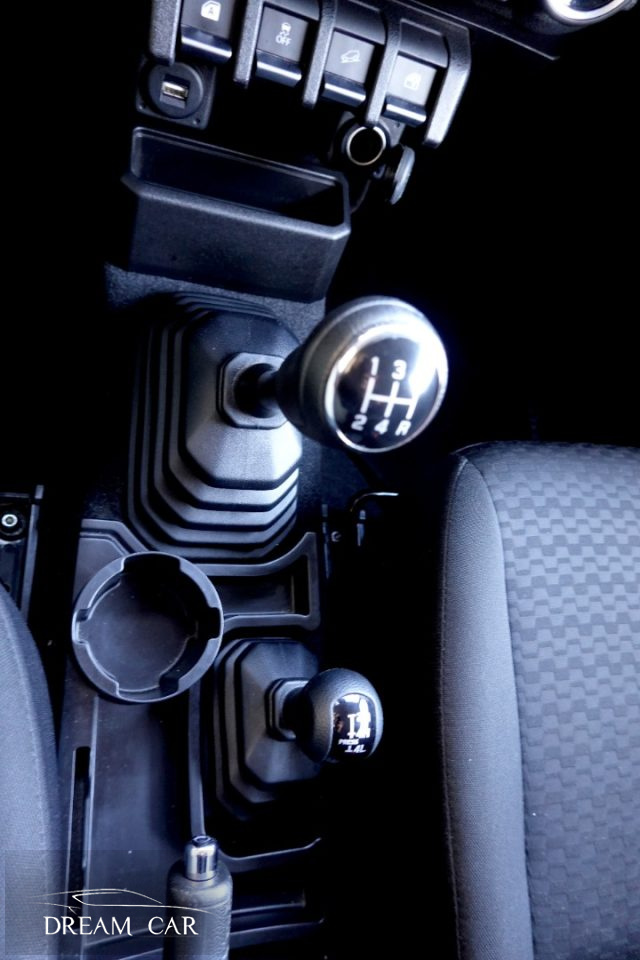 SUZUKI Jimny usata, con Cruise Control