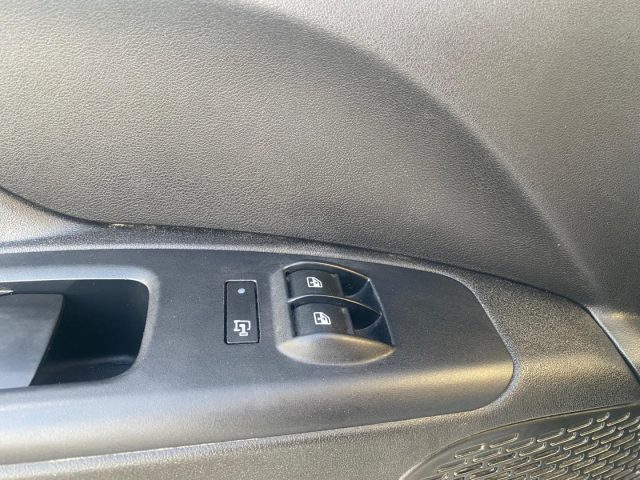 FIAT Doblo usata, con Controllo automatico clima