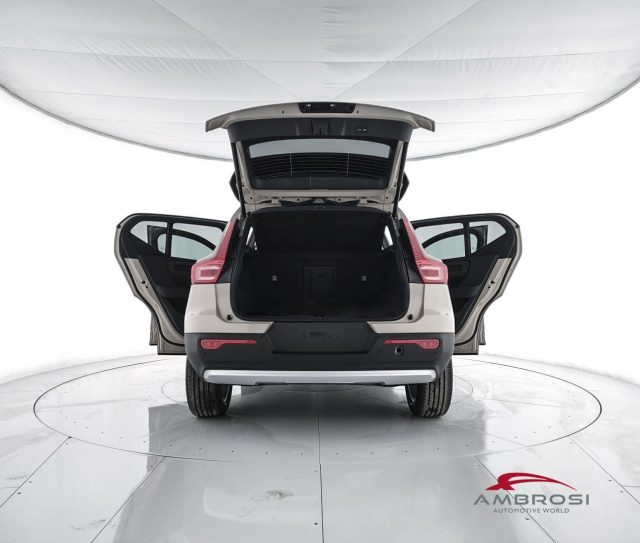 VOLVO XC40 usata 6