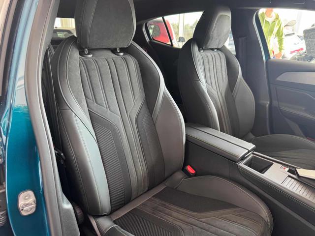 PEUGEOT 408 usata, con Autoradio